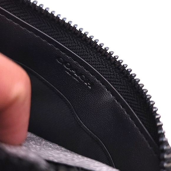 Coach Key Case - Picture 10 of 11